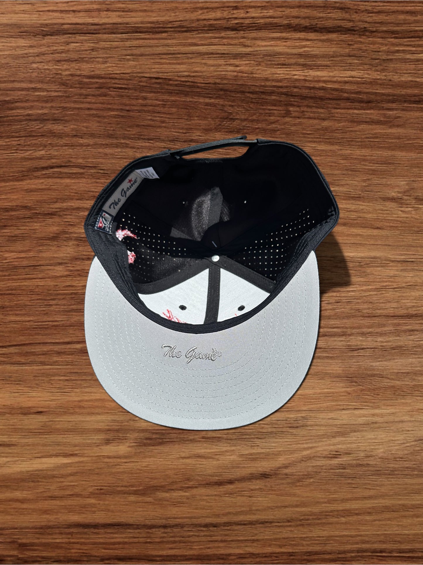 Black Hat w/ Red Logo